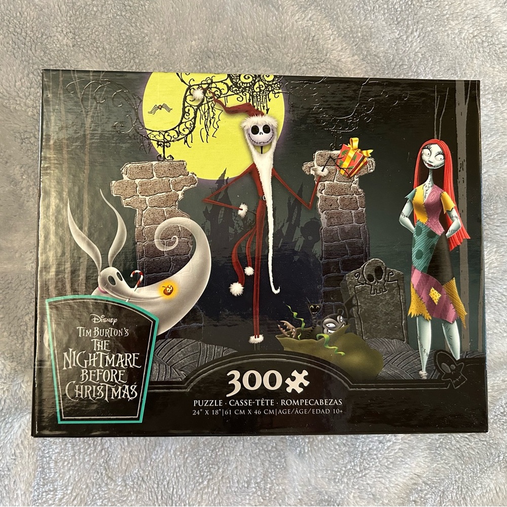 Disney Tim Burton's The Nightmare Before Christmas Puzzle - Black and Gray